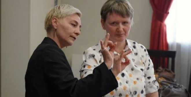 Творческие педагоги региона осваивают язык жестов
