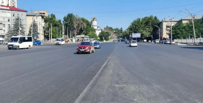 В Саратове завершается ремонт дороги на площади имени В.И. Ленина