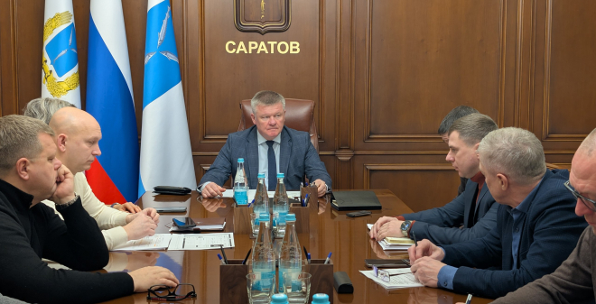Михаил Исаев на совещании обсудил работу городских служб