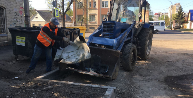 В Кировском районе ведутся комплексные работы по благоустройству