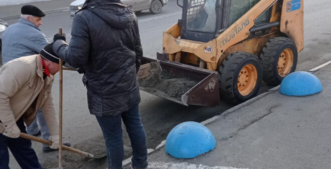 В Ленинском районе продолжаются мероприятия по уборке территорий