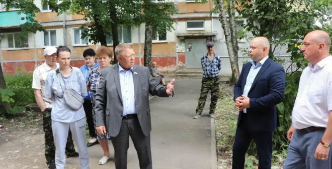Панков раскритиковал УК в Балашове за нерешенные проблемы жителей