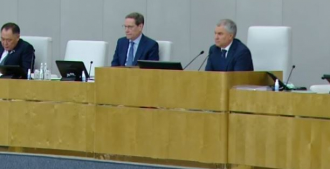 Введен полный запрет на продажу вейпов несовершеннолетним