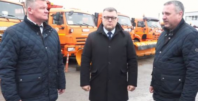 Михаил Исаев посетил базу МБУ «Служба благоустройства Кировского района»