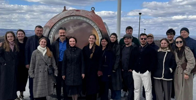 Областные депутаты стали инициаторами творческой встречи в Парке покорителей космоса