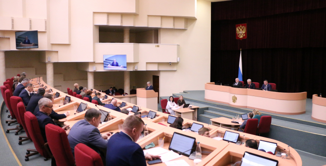 Принят блок поправок в антикоррупционное законодательство Саратовской области