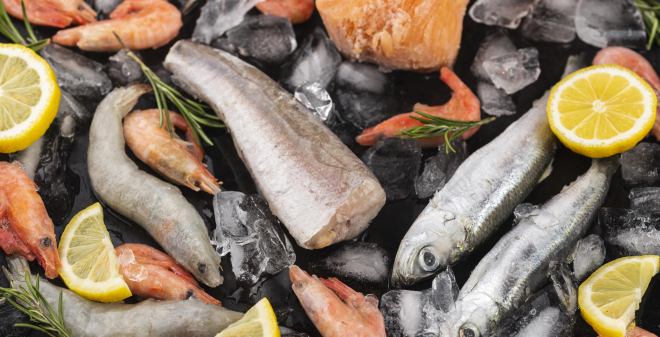 Жительница Саратова осталась без морепродуктов и денег