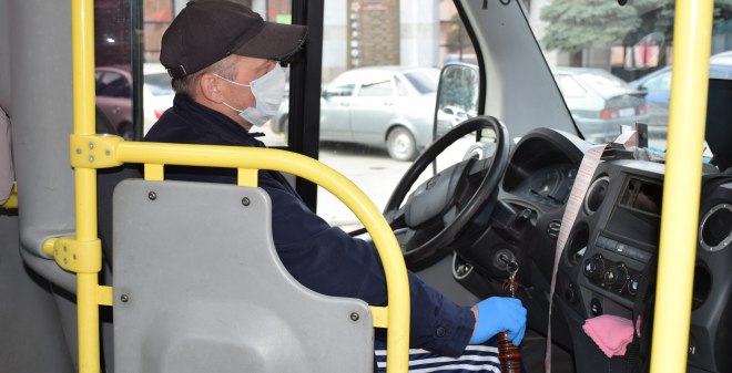 В Саратове постепенно увеличивают количество общественного транспорта на линиях
