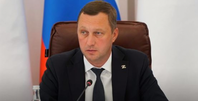 Губернатор потребовал увеличить количество рабочих на объектах строительства линий скоростного трамвая