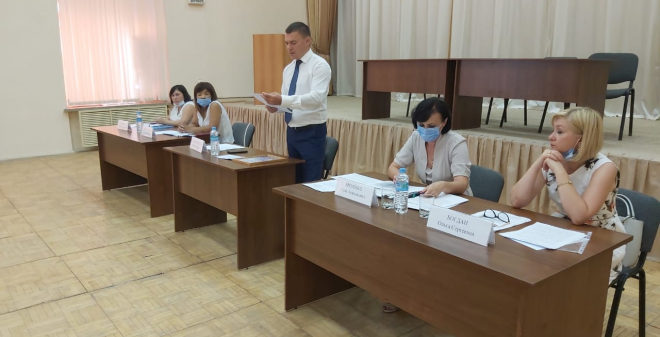 Максим Михайловский провел встречу с многодетными семьями по вопросу оказания социальной поддержки