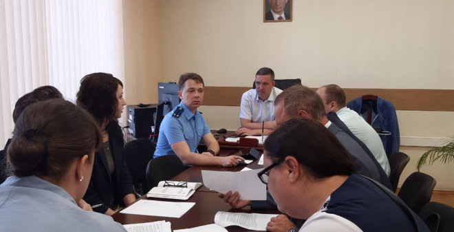 Александр Бурмак: Для поддержки детей-сирот и многодетных семей будем и дальше менять законодательство