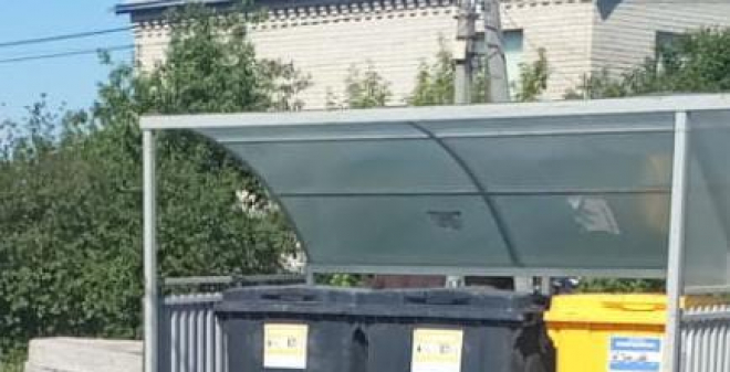 В Ленинском районе Саратова установили баки для раздельного сбора мусора