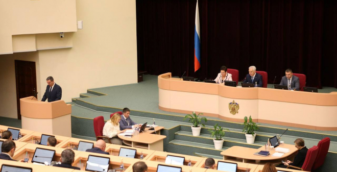 В облдуме обратили внимание коммунальщиков на подготовку городов области к зимнему периоду и взаимодействие при проведении работ