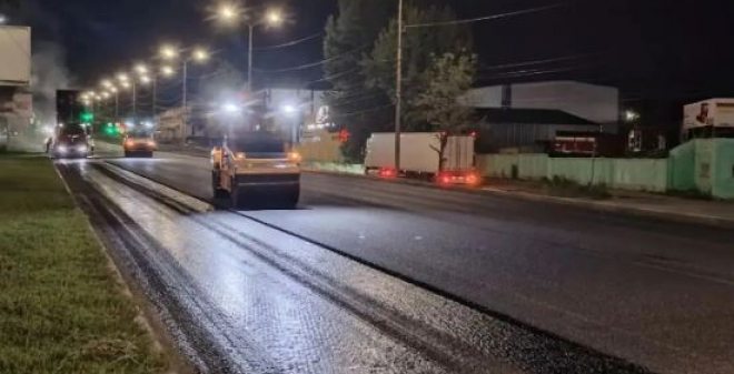 Завершается ремонт двух километров дороги по проспекту Строителей