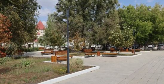 В Ершове в рамках нацпроекта преобразилась центральная площадь