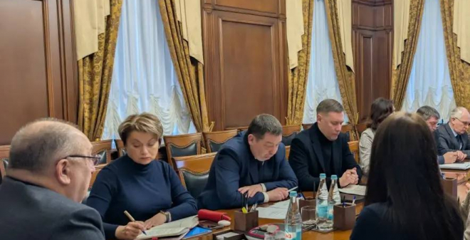 Игорь Молчанов провёл первое совещание в стенах мэрии