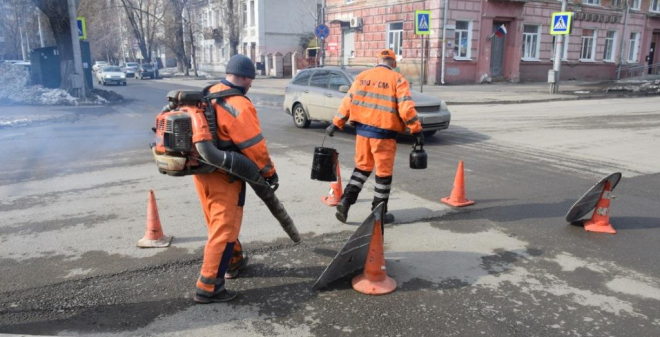 В Саратове продолжится ремонт дорог