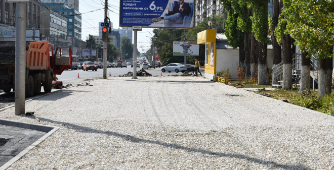 В Саратове восстановлено 160 участков тротуаров
