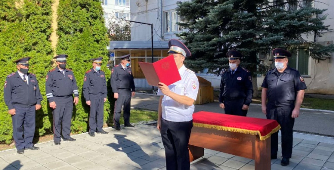 Сотрудники Госавтоинспекции Саратова приняли Присягу