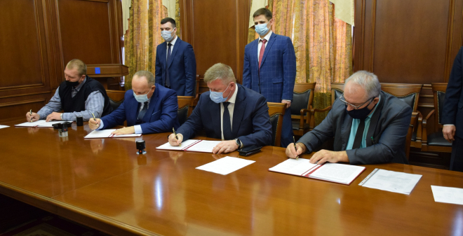 Подписано соглашение по вопросам возможного преобразования Александровского, Багаевского муниципальных образований и Красного Текстильщика