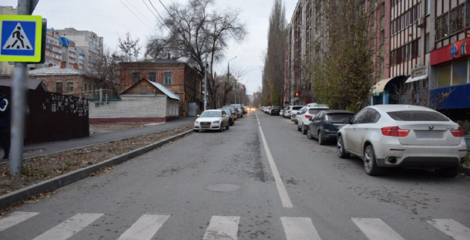 Подрядчик за свой счет устранит дефекты на улице Посадского в Саратове