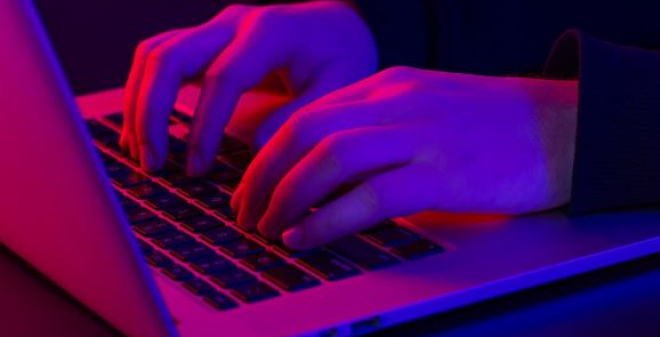 Бесплатный Wi-Fi, вышки в селах и гайд по «Тройке»: как Минцифры Саратовской области отвечает на запросы жителей