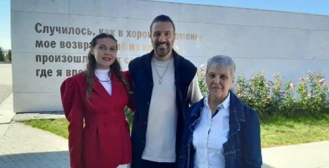 Съёмочная группа тревел шоу побывала в Парке покорителей космоса