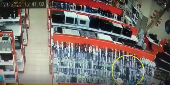 Саратовец похитил из магазина блендеры и продал их на рынке