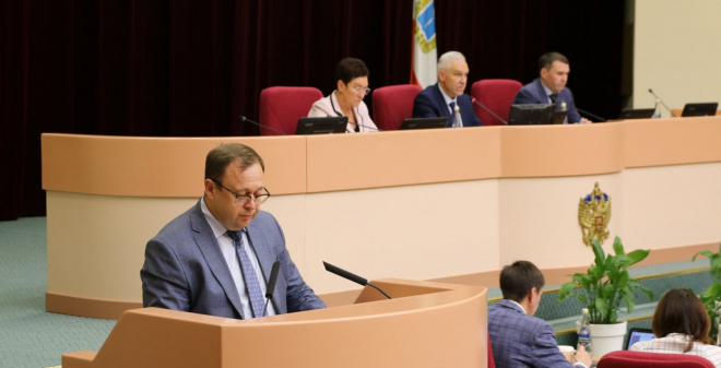 В областной Думе представили законопроект, разработанный в целях расширения прав многодетных семей