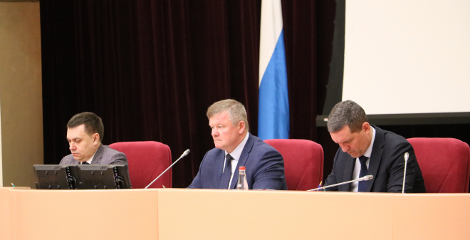 Парламентарии заявили о необходимости подготовки квалифицированных кадров для проведения госзакупок