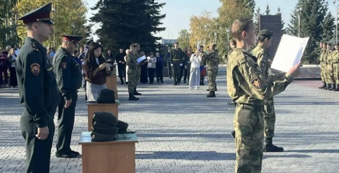 50 студентов Саратовского техникума отраслевых технологий вступили в отряд Росгвардии «Тайфун»