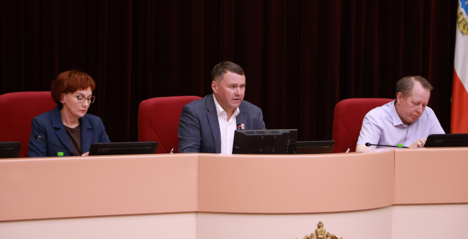 В Саратовской области совершенствуют систему предоставления детских пособий