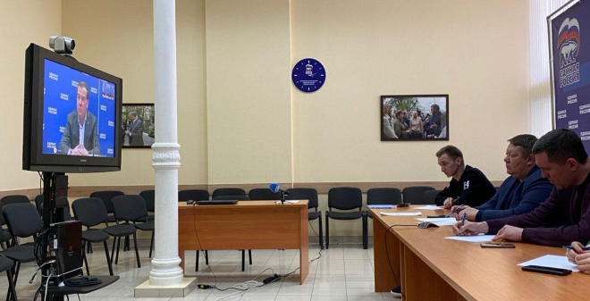 «Единая Россия» будет оказывать помощь гражданам и медикам до тех пор, пока пандемия не пойдет на спад