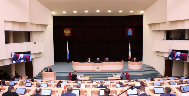 В жилищное законодательство региона внесли поправки для многодетных семей участников СВО