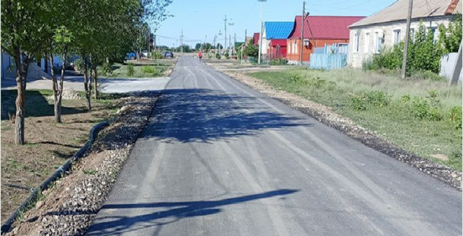 Завершены дорожные работы в Александрово-Гайском, Аркадакском и Балашовском районах