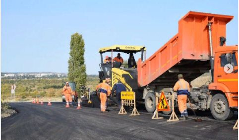 Саратову на развитие улично-дорожной сети будет выделено 3 миллиарда рублей