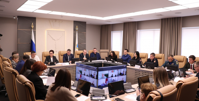 Депутаты областной Думы призвали повысить доступность детского летнего отдыха
