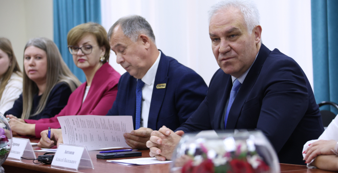Алексей Антонов заявил о необходимости расширения практики целевого набора студентов
