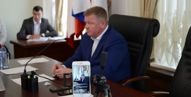 Михаил Исаев распорядился построить пешеходные дорожки в Саратове