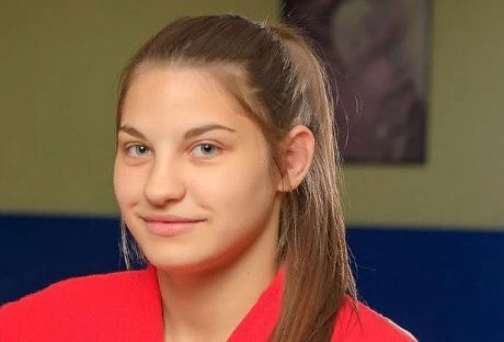 Саратовская спортсменка Влада Прохорова стала Чемпионкой Приволжского Федерального округа по самбо 