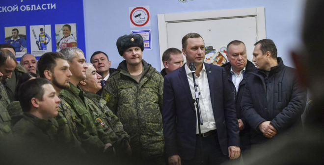 Глава региона продолжает встречаться с мобилизованными и добровольцами