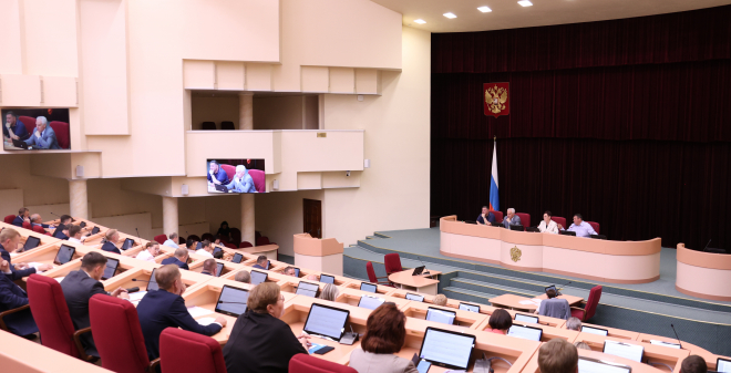 Депутаты внесли проект поправок в бюджет Саратовской области на 2026 год на заседание облдумы