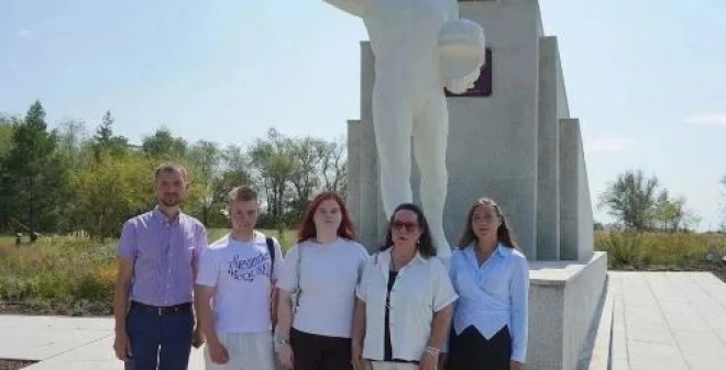Дети и внуки Германа Титова побывали в Парке покорителей космоса