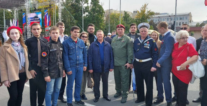 Панков: Люди разных профессий, образования и социального положения вместе, когда речь идёт о защите Родины 