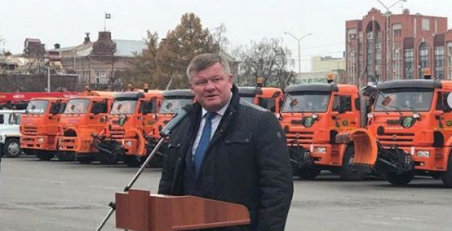Парк коммунальных предприятий города пополнился новой техникой