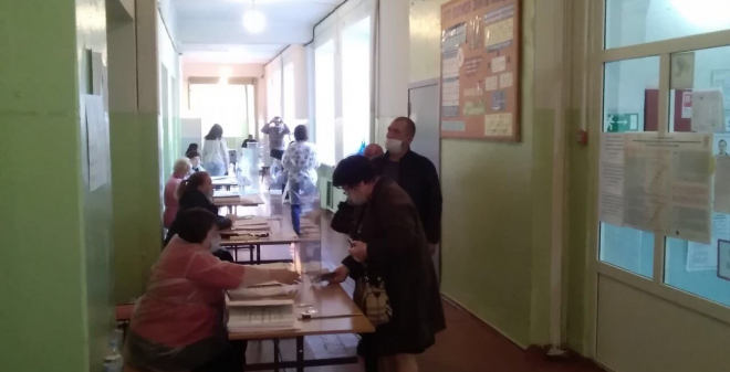 Выборы 2021. Жители Пролетарского поселка активно голосуют второй день