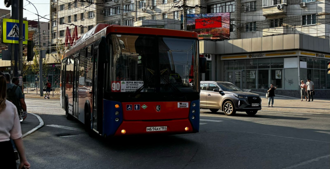 Специалисты администрации проверили работу автобусного маршрута № 90