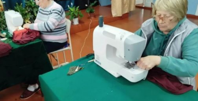 Волонтеры Аткарского района организовали производство нательного белья для бойцов на СВО