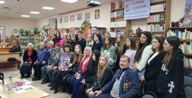 В областном центре продолжаются уроки мужества