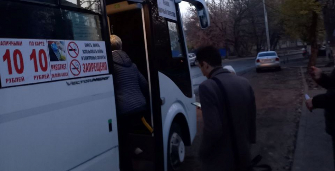 Лада Мокроусова лично проверила работу дублирующих автобусных маршрутов